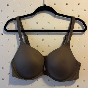 Skims fits everybody push-up bra never worn